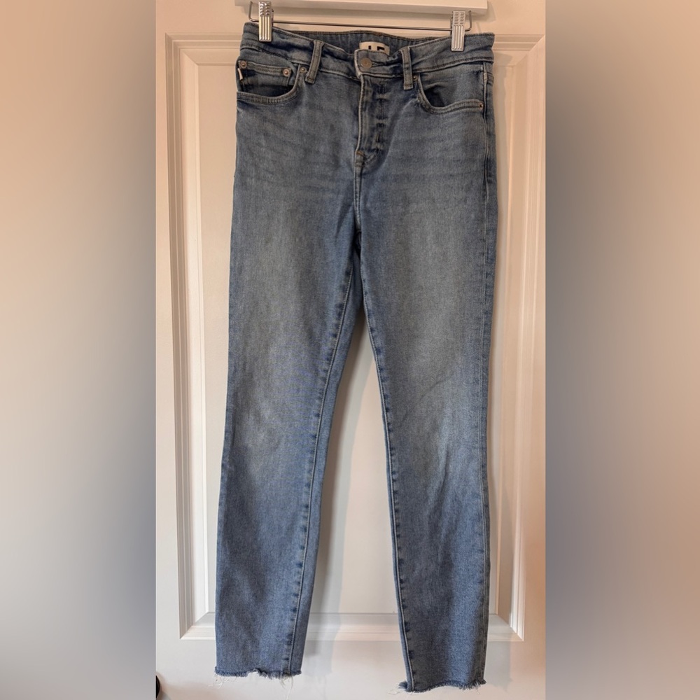 Lovers + Friends Light Blue Straight Leg Jeans Ricky Low rise‎ stretch LA Cool